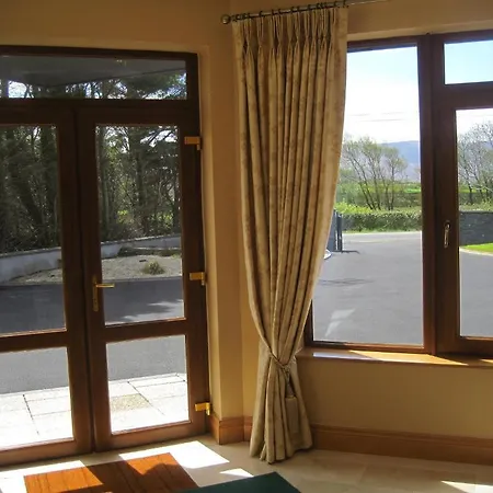 Killarney House